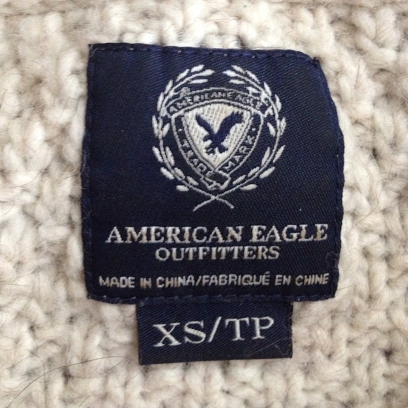 American Eagle Cable sweater in oat meal - Picture 3 of 4