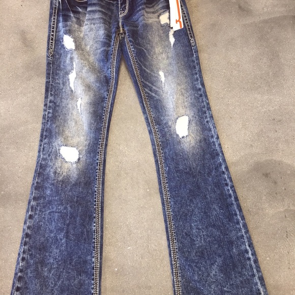 Rock Revival Distressed Jeans