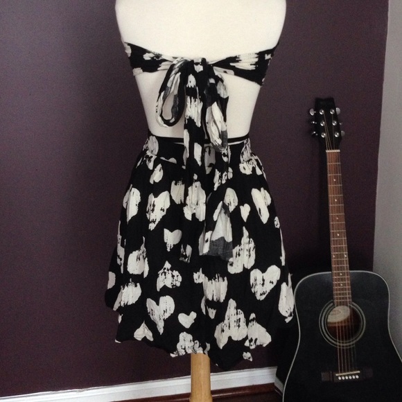 Stunning Navy Cut out, tie back dress - Picture 3 of 4