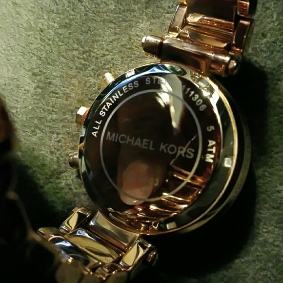 #Authentic# - Picture 4 of 4