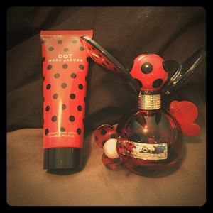 Marc Jacobs Dot perfume+lotion