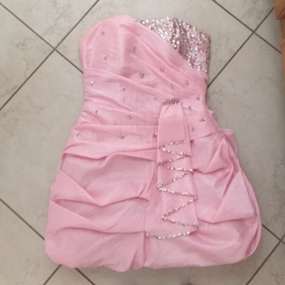 Mini dress