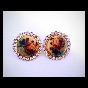 Pacsun gold studded earrings