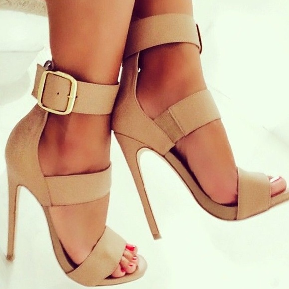Steve Madden Shoes - 1 HOUR SALE❗️Steve Madden Mysterii Heels