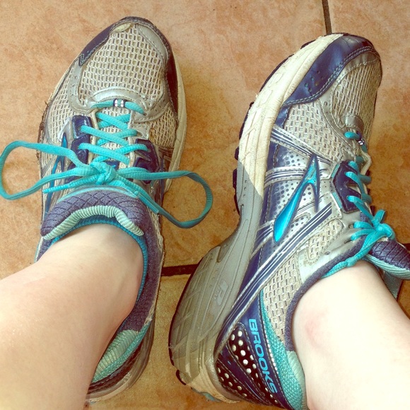 Brooks  Shoes - Brooks sneakers