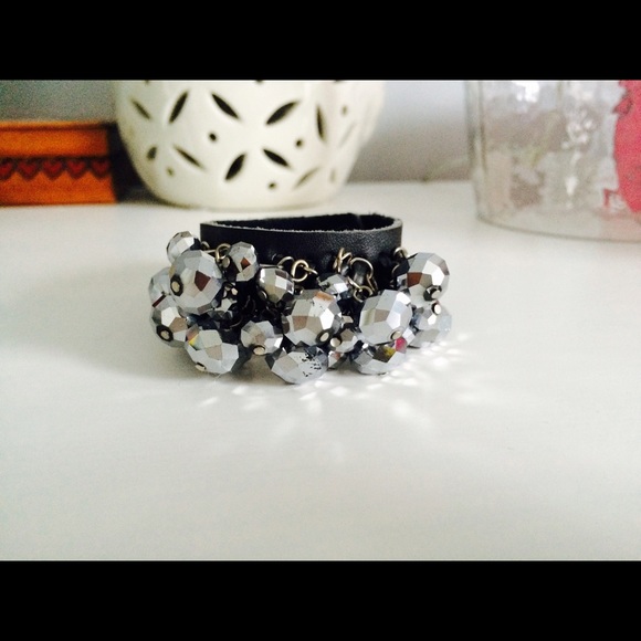 Leather band bracelet