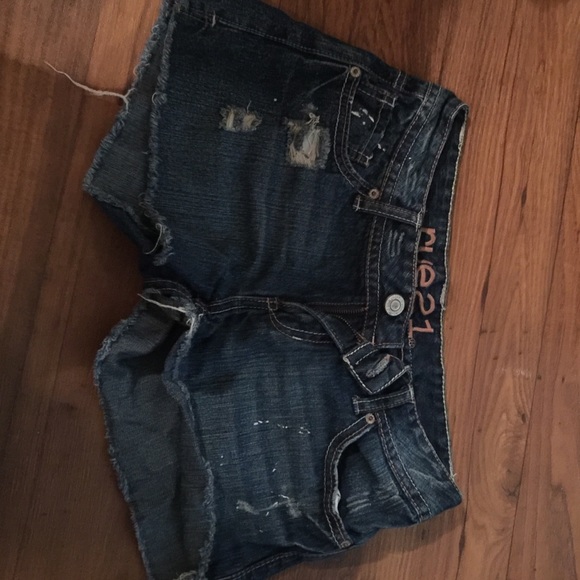 Denim shorts - Picture 1 of 3