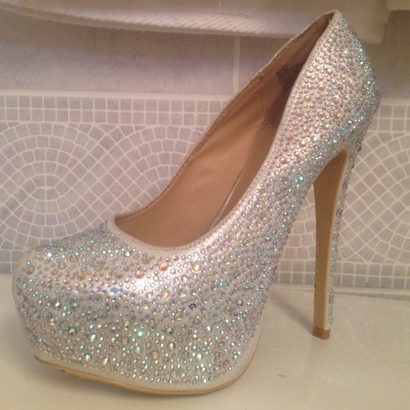 Charlotte Russe "Cinderella Cry" gemstone Pumps