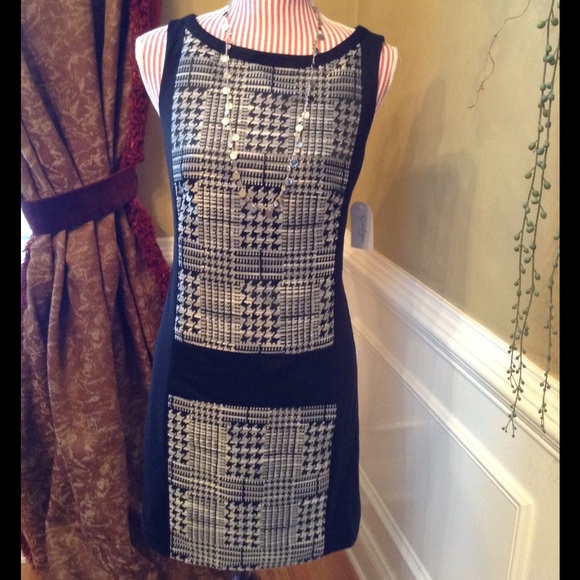 Jessica Simpson Dresses & Skirts - Houndstooth/Plaid Shift Dress - $0.99 shipping!!
