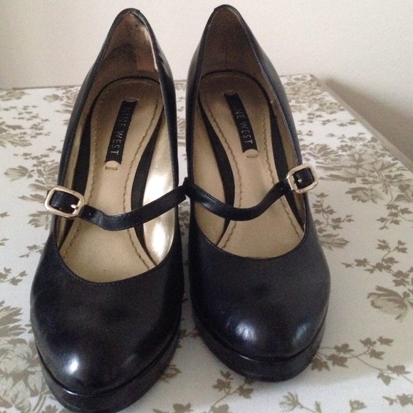 Nine West Mary Jane style wedge heels