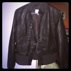 Brown leather jacket in good condition