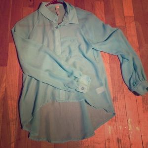 High low button down top