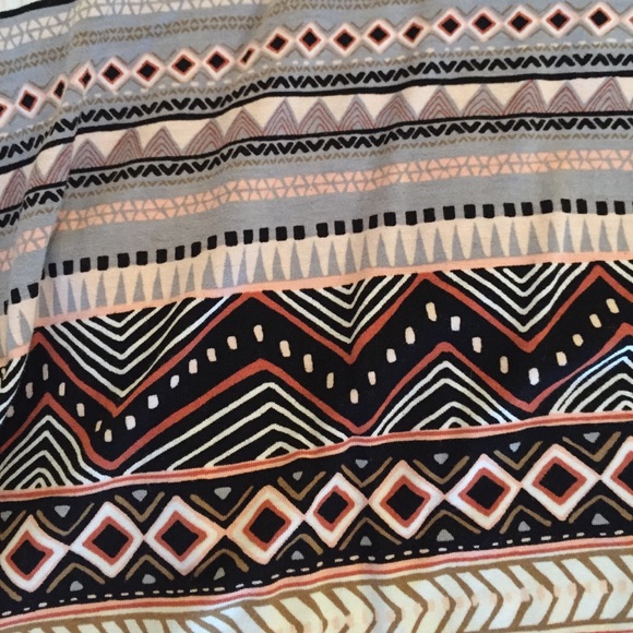 Aztec 3/4 sleeve shirt - Picture 3 of 3