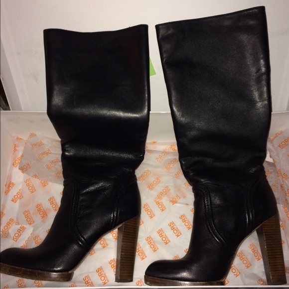 Michael Kors Aila Black Leather High Heel Boots 8 - Picture 4 of 4