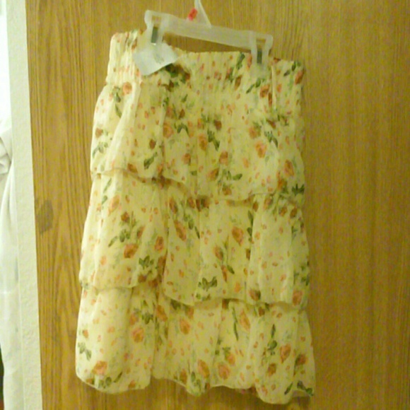 Rue 21 skirt