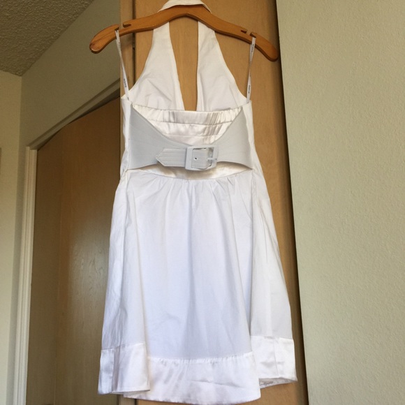 SOLD! Bebe halter dress! Spring Forward! - Picture 4 of 4