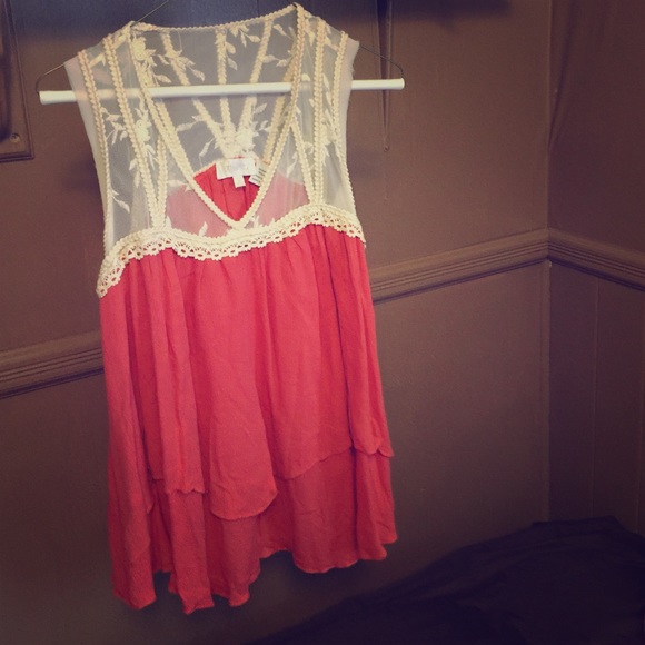 Miss me sleeveless top