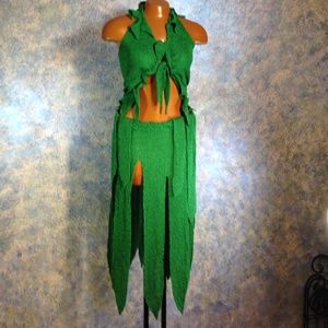 Leaf green dance costume size 5 to 8