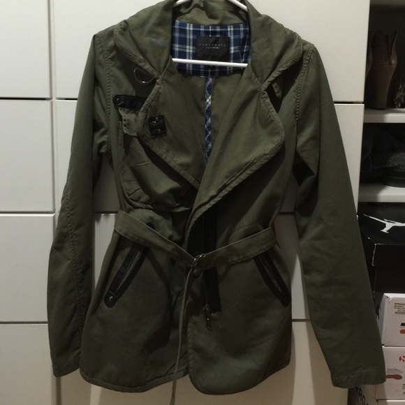 Army Jacket - Picture 3 of 3