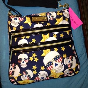 Betsey johnson cross body bag