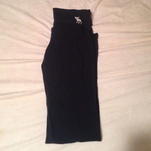 Abercrombie yoga pants