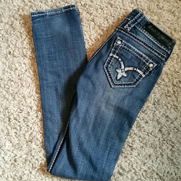 FOR Snowju Rock Revival size 24/33