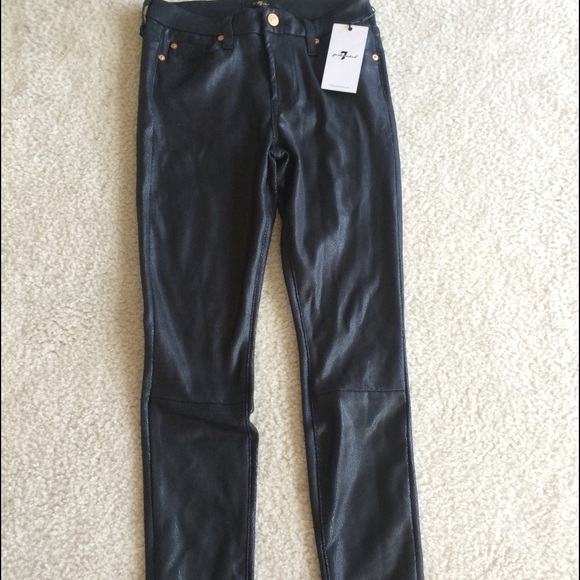 Brand new 7 For All Mankind crinkled black jeans