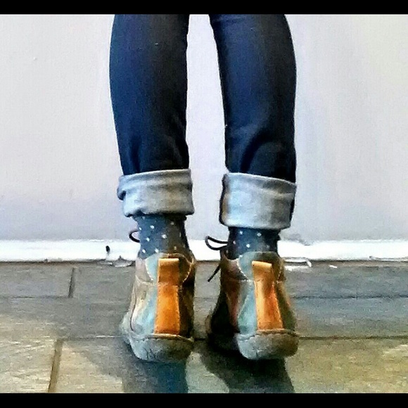 Sold - Picture 2 of 4