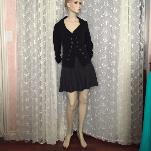 Laundry blazer size small