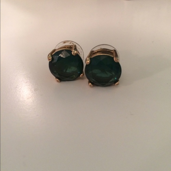 ✨WEEKEND SALE✨Kate Spade Emerald Round Studs - Picture 2 of 3
