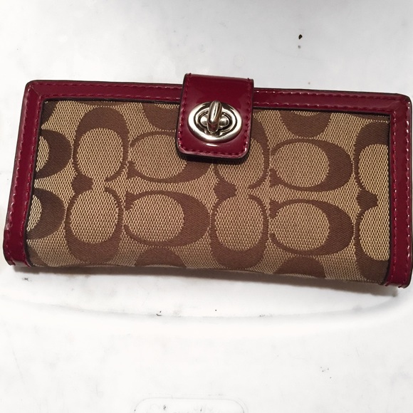 Authentic Coach Wallet
