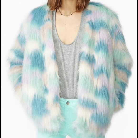 Nasty Gal faux fur coat 💜