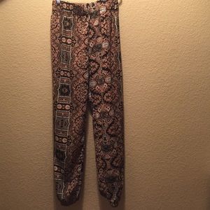 Cute Paisley-Styled Joggers