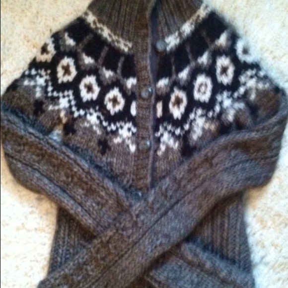 Abercrombie and Fitch sweater