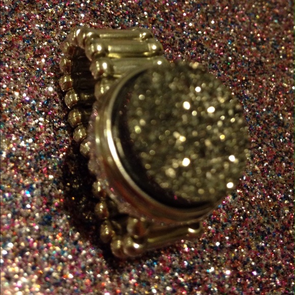 Druzy Ring💎 - Picture 3 of 4