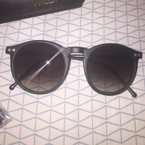 Matte wildfox steff glasses - Picture 2 of 4