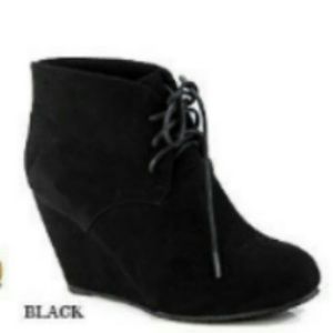 BLACK SUEDE BOOTIES