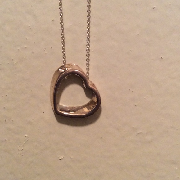 Tiffany&Co Authentic Silver Heart Necklace