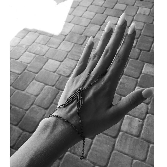 •Bohemian Hand Chain• - Picture 2 of 2