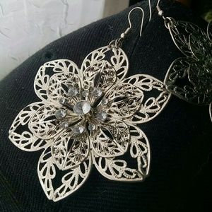 *HOLD FOR PATSY*  Flower Earrings