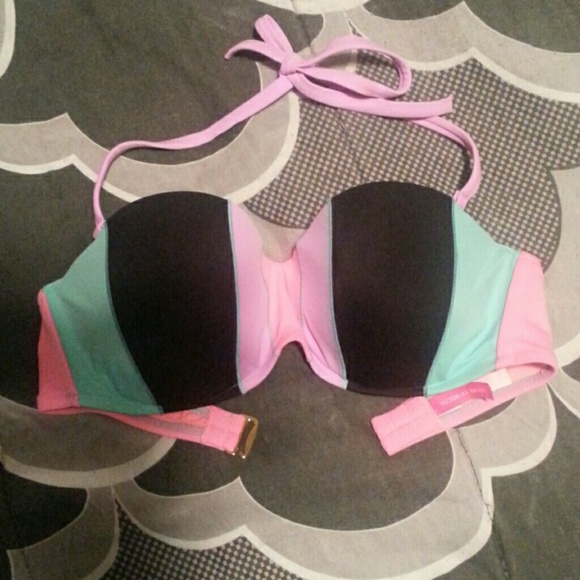 Victoria's Secret top size 36D