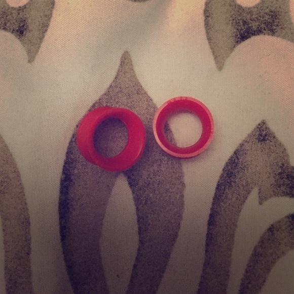 red silicone tunnels 7/16