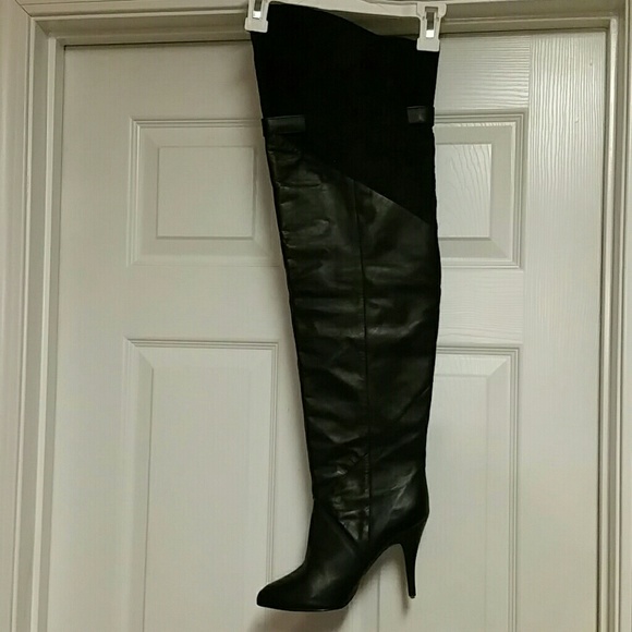 Boots - Picture 2 of 4