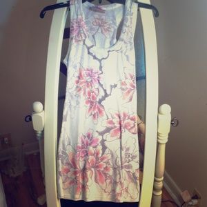 Romeo & Juliet Couture Floral Tank-top
