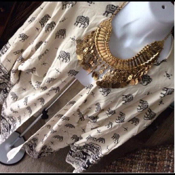 ❤️️sold Gold coin necklace