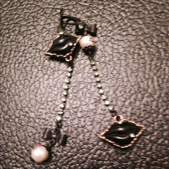 FREE💙Betsy Johnson earrings 💕