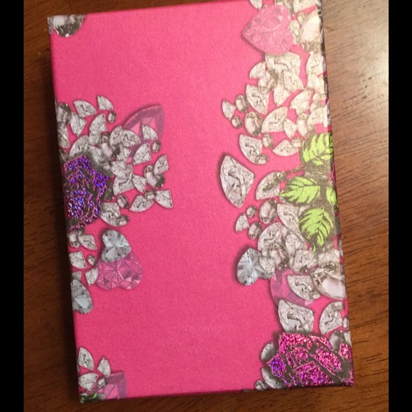 NEW - Betsey Johnson - Bottle Stopper 💖 - Picture 4 of 4