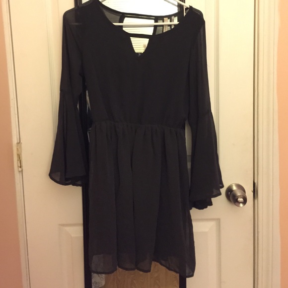 Stretchy dress - Picture 1 of 4