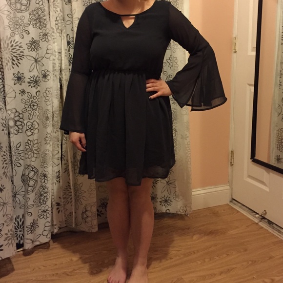 Stretchy dress - Picture 3 of 4