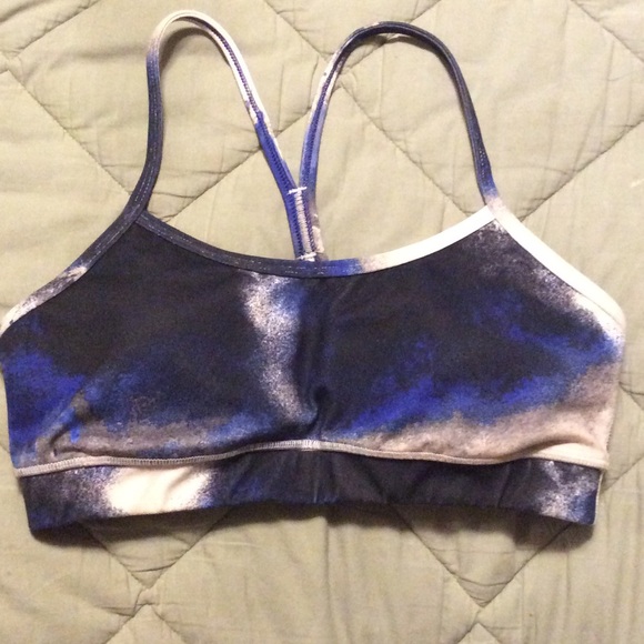 Lululemon sport bra